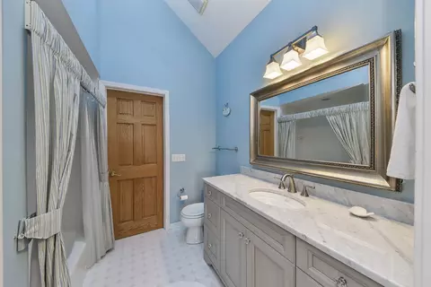 1812 Rose Ct, Wheaton, IL 60189 photo 24