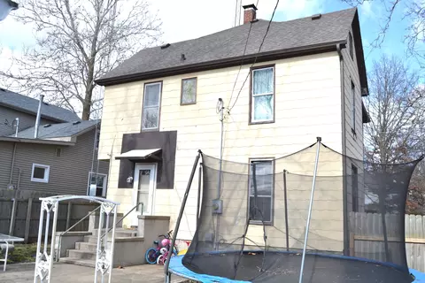 Exterior - 620 E Main St, Clinton, IL 61727 photo 3 of 4