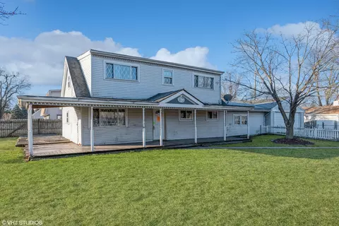 852 N Roy Ave, Melrose Park, IL 60164