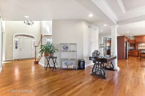 7962 Pineview Ln, Frankfort, IL 60423 photo 14