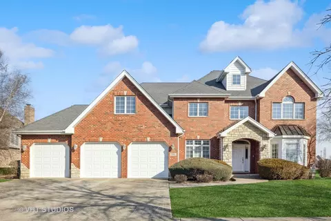 7962 Pineview Ln, Frankfort, IL 60423