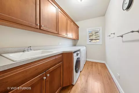 7962 Pineview Ln, Frankfort, IL 60423 photo 19