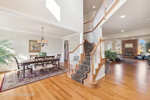 7962 Pineview Ln, Frankfort, IL 60423 photo 6