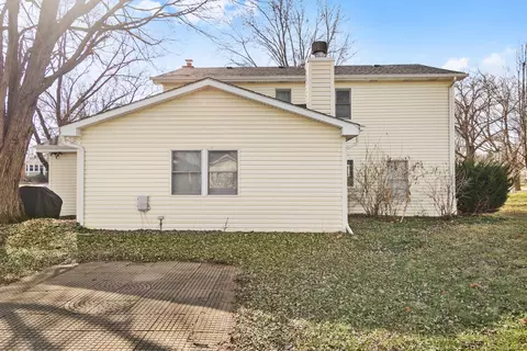 Exterior - 533 Wakeman Ave, Wheaton, IL 60187 photo 2 of 4