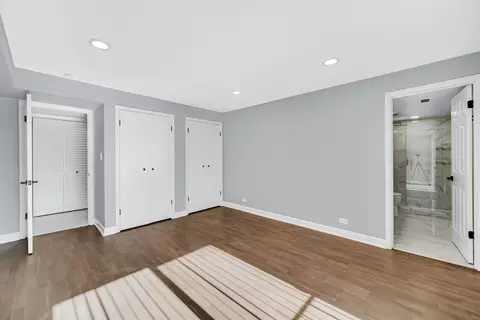 Other - 1915 Tanglewood Dr #2D, Glenview, IL 60025 photo 1 of 6