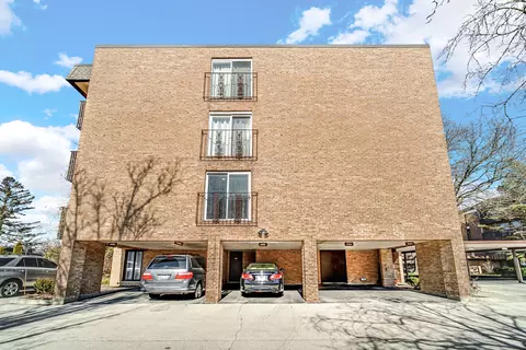 Exterior - 1915 Tanglewood Dr #2D, Glenview, IL 60025 photo 7 of 9