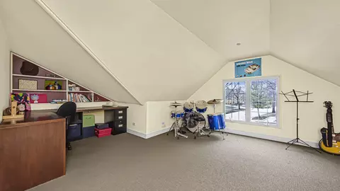 559 Selborne Rd, Riverside, IL 60546 photo 14