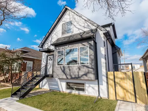 4946 W Concord Pl, Chicago, IL 60639