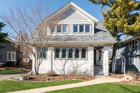 638 Duane St, Glen Ellyn, IL 60137