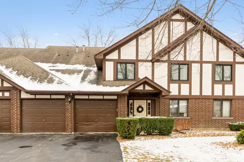 6635 180th St #2E, Tinley Park, IL 60477