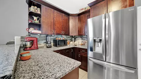 Kitchen - Undisclosed, Chicago, IL 60609 photo 4 of 6