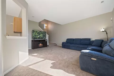Living - 3103 Bromley Ln, Aurora, IL 60502 photo 1 of 3