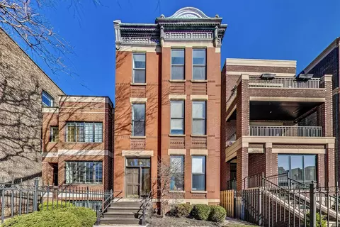 2053 N Clifton Ave #3, Chicago, IL 60614