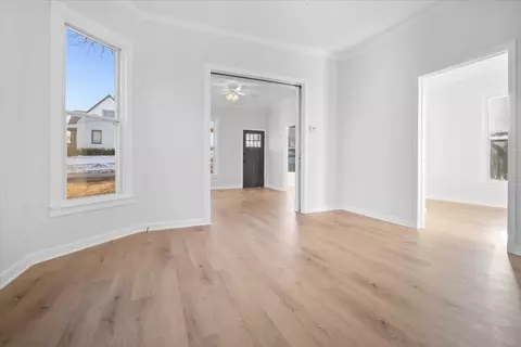 Entry Way - 107 Packard St, Bloomington, IL 61701 photo 1 of 4