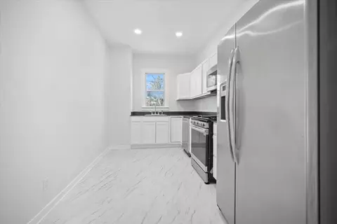 Kitchen - 107 Packard St, Bloomington, IL 61701 photo 1 of 5