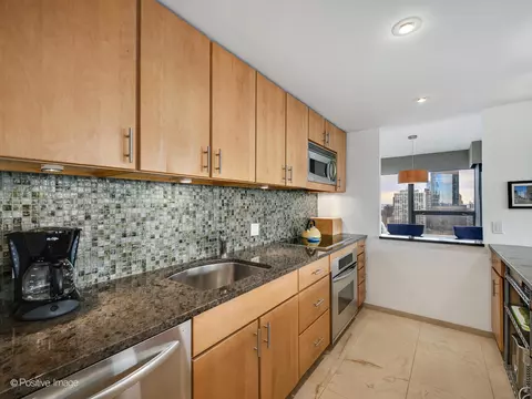 Kitchen - 30 E Huron St #4804, Chicago, IL 60611 photo 3 of 4