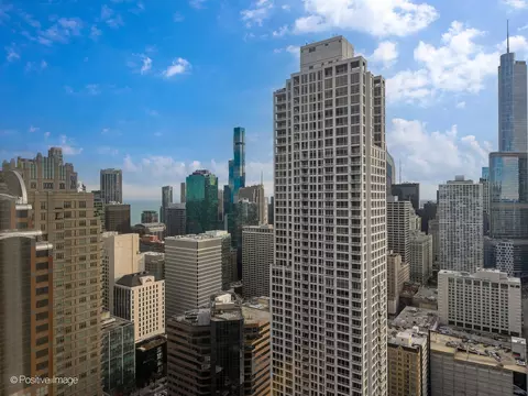 View/Area - 30 E Huron St #4804, Chicago, IL 60611 photo 5 of 8