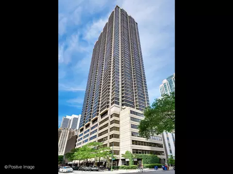 30 E Huron St #4804, Chicago, IL 60611
