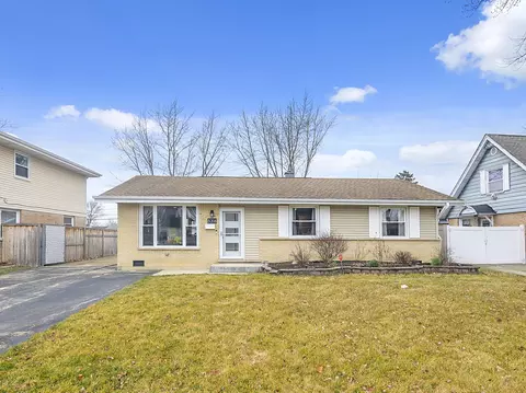 5316 Arbor Ln, Crestwood, IL 60445 photo 4