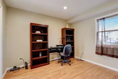 Other - 1475 Westbury Dr, Hoffman Estates, IL 60192 photo 3 of 6
