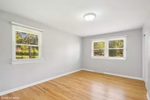12 E 60th St, Westmont, IL 60559 photo 9