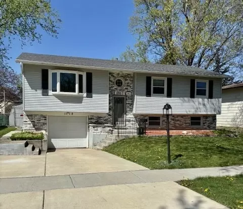 1168 Windsor Ln, Hanover Park, IL 60133