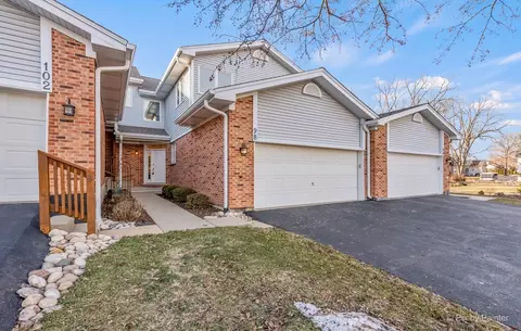 98 Charlotte Ct #98, Cary, IL 60013