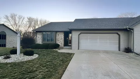 721 Valley View Dr #0, Fulton, IL 61252