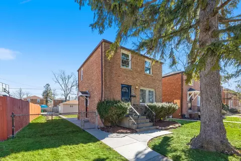 2117 S 22nd Ave, Broadview, IL 60155