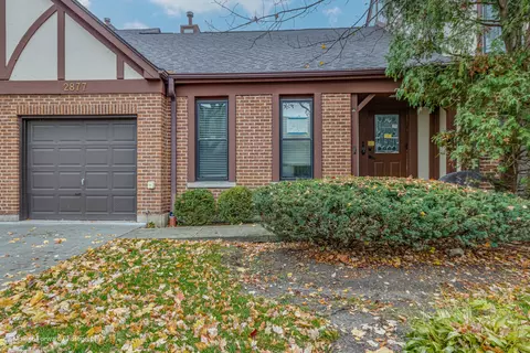 2877 Denton Ct, Westchester, IL 60154