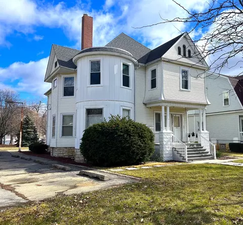 421 Buell Ave, Joliet, IL 60435