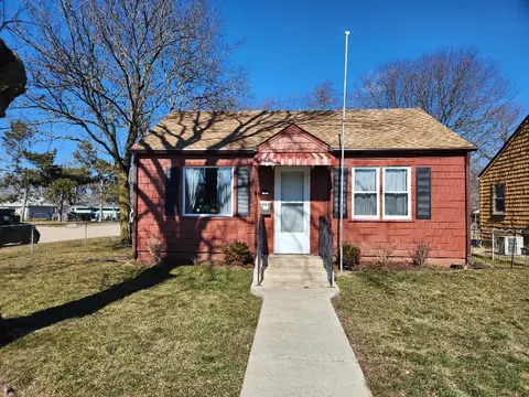 404 Gilbert Ter, Machesney Park, IL 61115