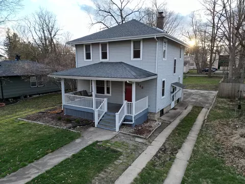 Exterior - 713 N School St, Normal, IL 61761 photo 6 of 10