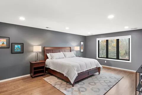 Bedroom - 824 Killarney Dr, Dyer, IN 46311 photo 1 of 5