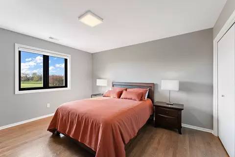 Bedroom - 824 Killarney Dr, Dyer, IN 46311 photo 5 of 5