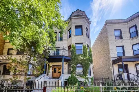 3825 N Wilton Ave #2, Chicago, IL 60613