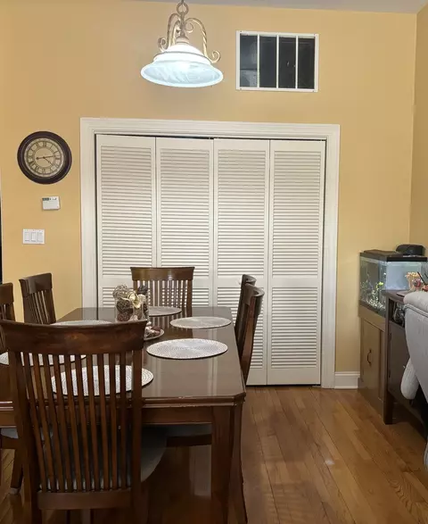 Dining - 3909 Shakespeare Ave, Lyons, IL 60534 photo 3 of 3