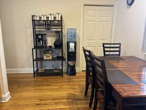 Kitchen - 3909 Shakespeare Ave, Lyons, IL 60534 photo 7 of 7