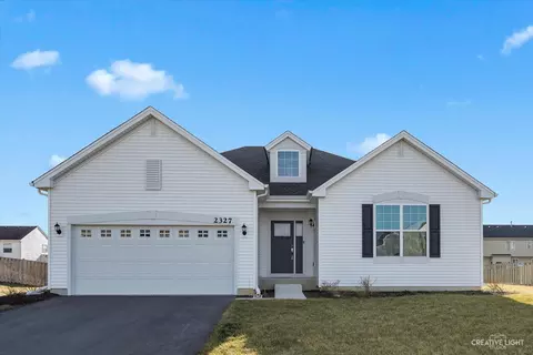 2327 Fairfield Ave, Yorkville, IL 60560