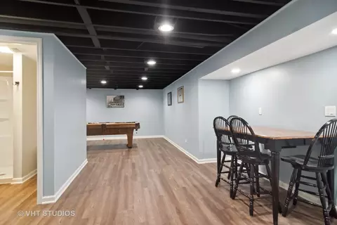 Entry Way - 1355 Picardy Ln, Hoffman Estates, IL 60192 photo 2 of 2