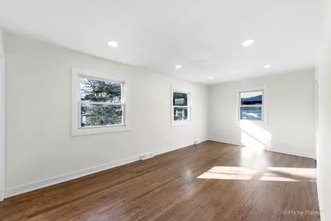 Other - 443 S Oak Glen Dr, Bartlett, IL 60103 photo 11 of 14