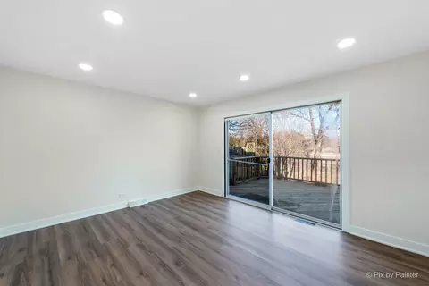 Other - 443 S Oak Glen Dr, Bartlett, IL 60103 photo 5 of 14