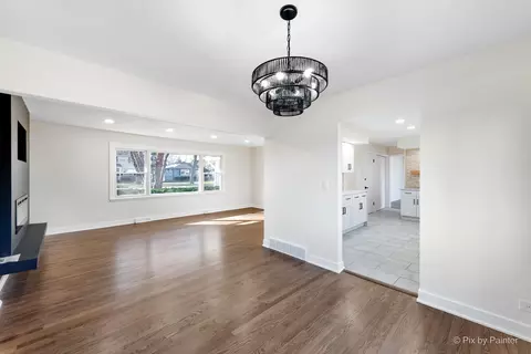 Other - 443 S Oak Glen Dr, Bartlett, IL 60103 photo 1 of 14