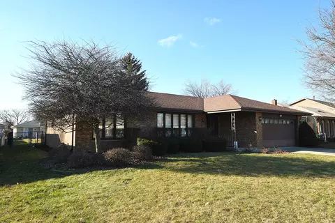 15614 Calypso Ln, Orland Park, IL 60462