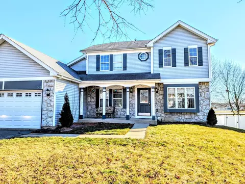 349 Paine St, South Elgin, IL 60177