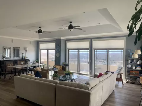 Living - 115 Prairie Park Dr #504, Wheeling, IL 60090 photo 5 of 11