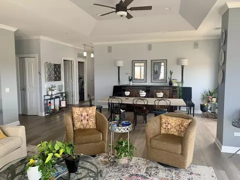 Living - 115 Prairie Park Dr #504, Wheeling, IL 60090 photo 4 of 11