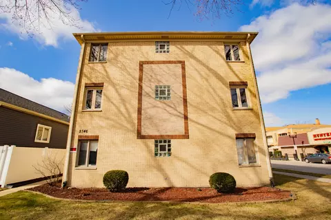 2746 N 72nd Ct #3W, Elmwood Park, IL 60707