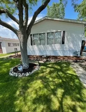 718 Thorntree Ter, Matteson, IL 60443