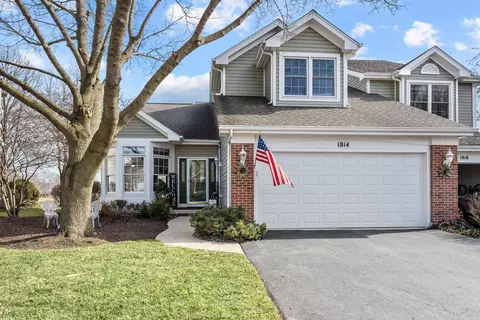 1814 Waverly Cir, Saint Charles, IL 60174